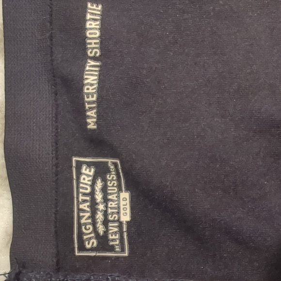 Levi Strauss Maternity Shorts shortie light wash full belly coverage LG large - Picture 4 of 7